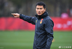 胆识！邵佳一刚一上任就启用遭国足封杀之人，前4任主帅都不敢用