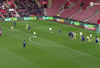 这球帅！斯基普为莱斯特城上演倒钩破门