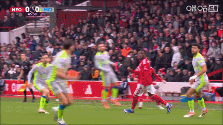 英超裁判公司承认迪亚斯应被罚下