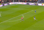 姆贝莫单刀贴地传，塞斯科调整不及遭皮克福德封堵