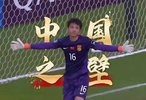 国足叹息之墙！再来欣赏下李昊本届赛事到目前为止的扑救集锦