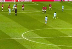 福登任意球被大头解围后 b费与老詹之间的快速反击破门