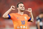 山东泰山官宣！瓦科正式续约，中超MVP，单季独造32球创纪录