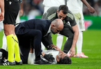 欧冠附加赛阿森西奥卡马文加相撞受伤，前者检查结果积极但仍疼痛