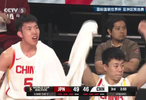 中国男篮一波流反超比分