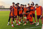 今晚22点！中国男足迎U23亚洲杯首秀，盼爆冷赢球，首发11人浮现